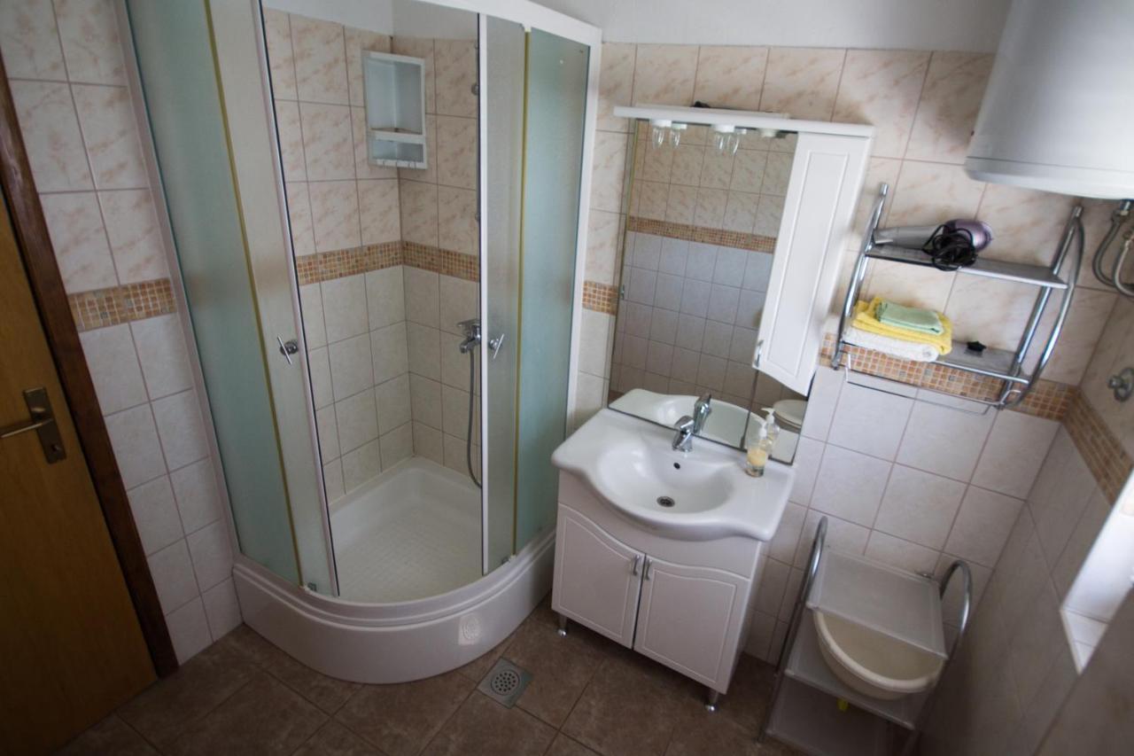 Apartments Jasna Трогір Екстер'єр фото