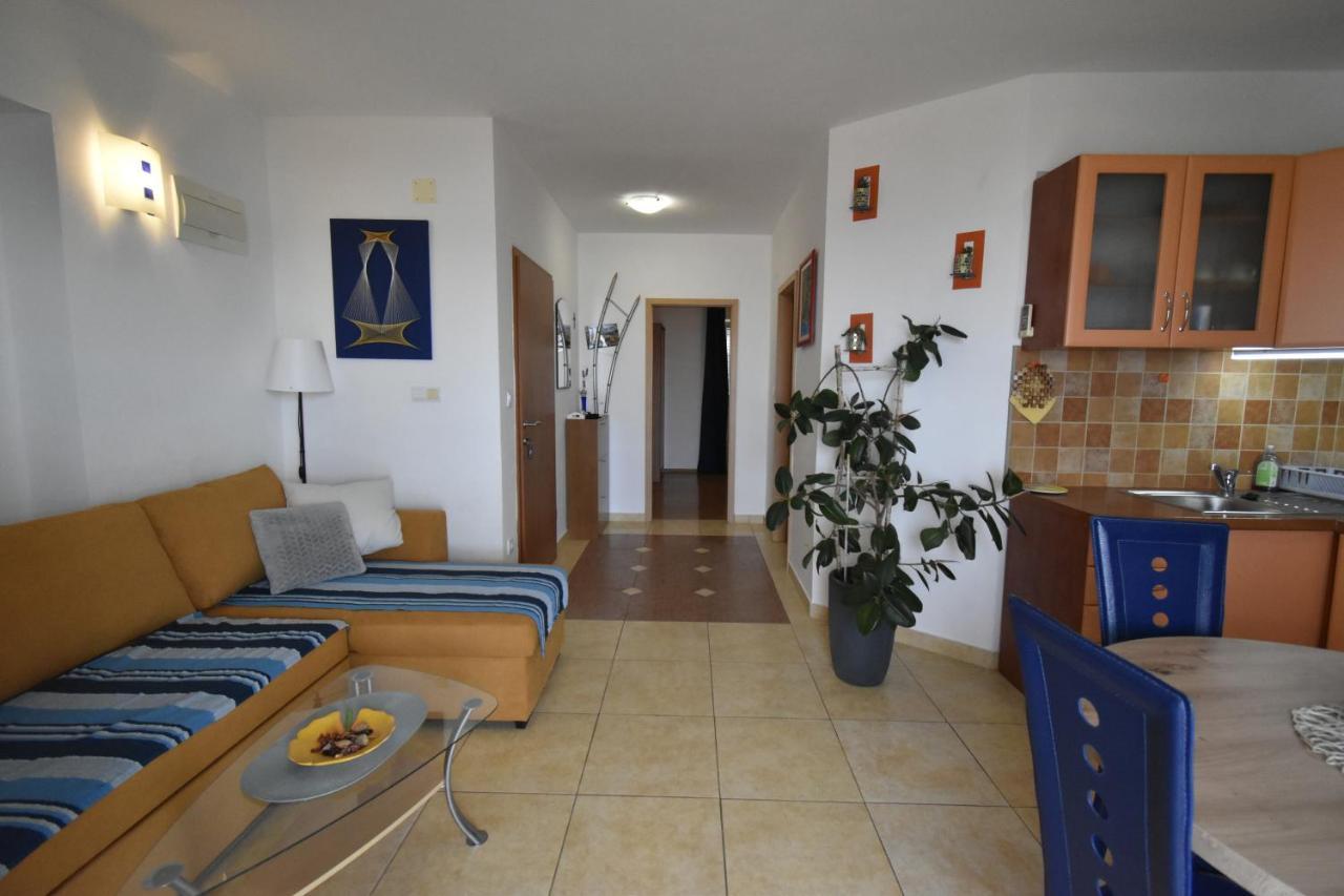 Apartments Jasna Трогір Екстер'єр фото