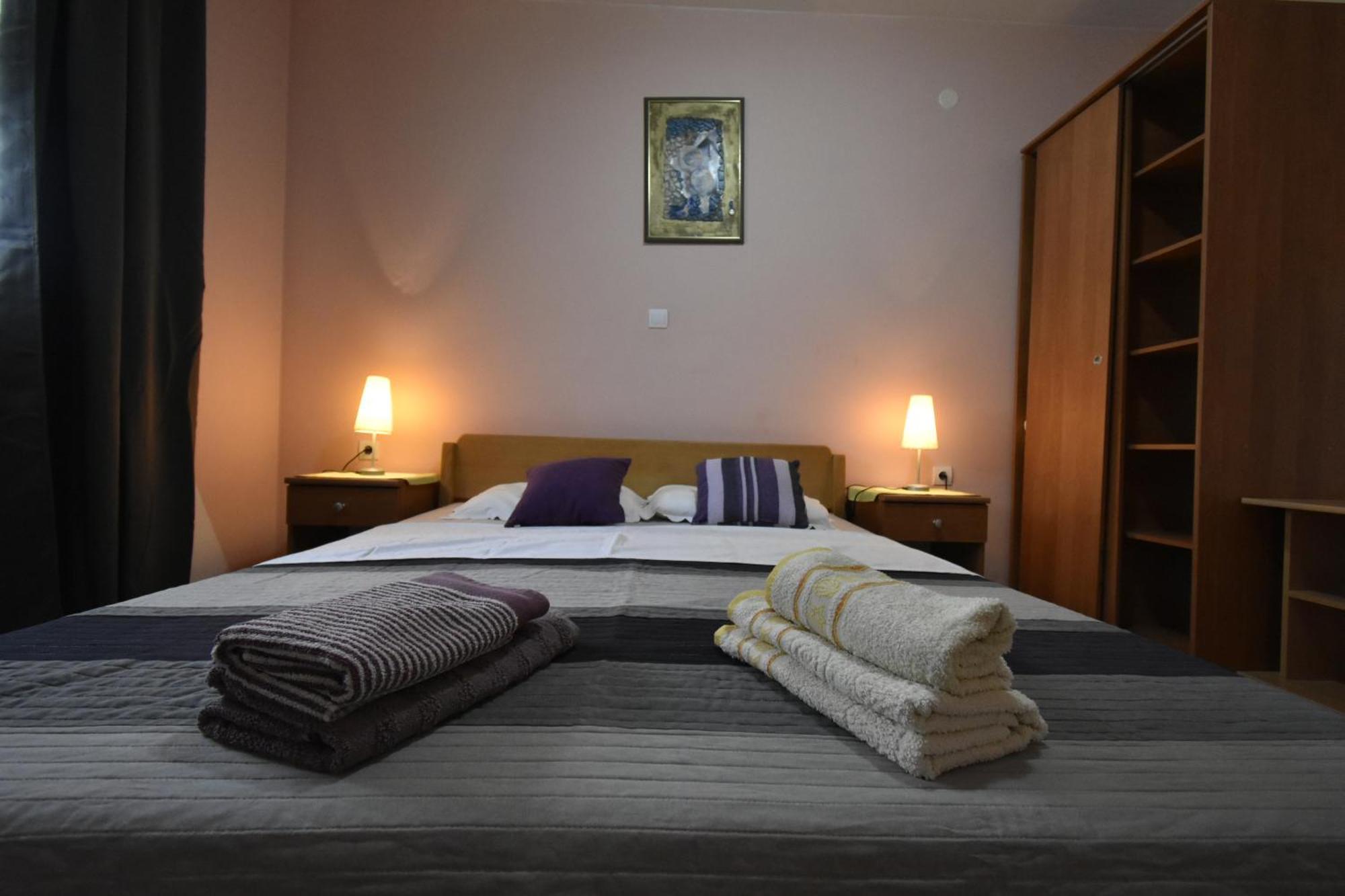 Apartments Jasna Трогір Екстер'єр фото